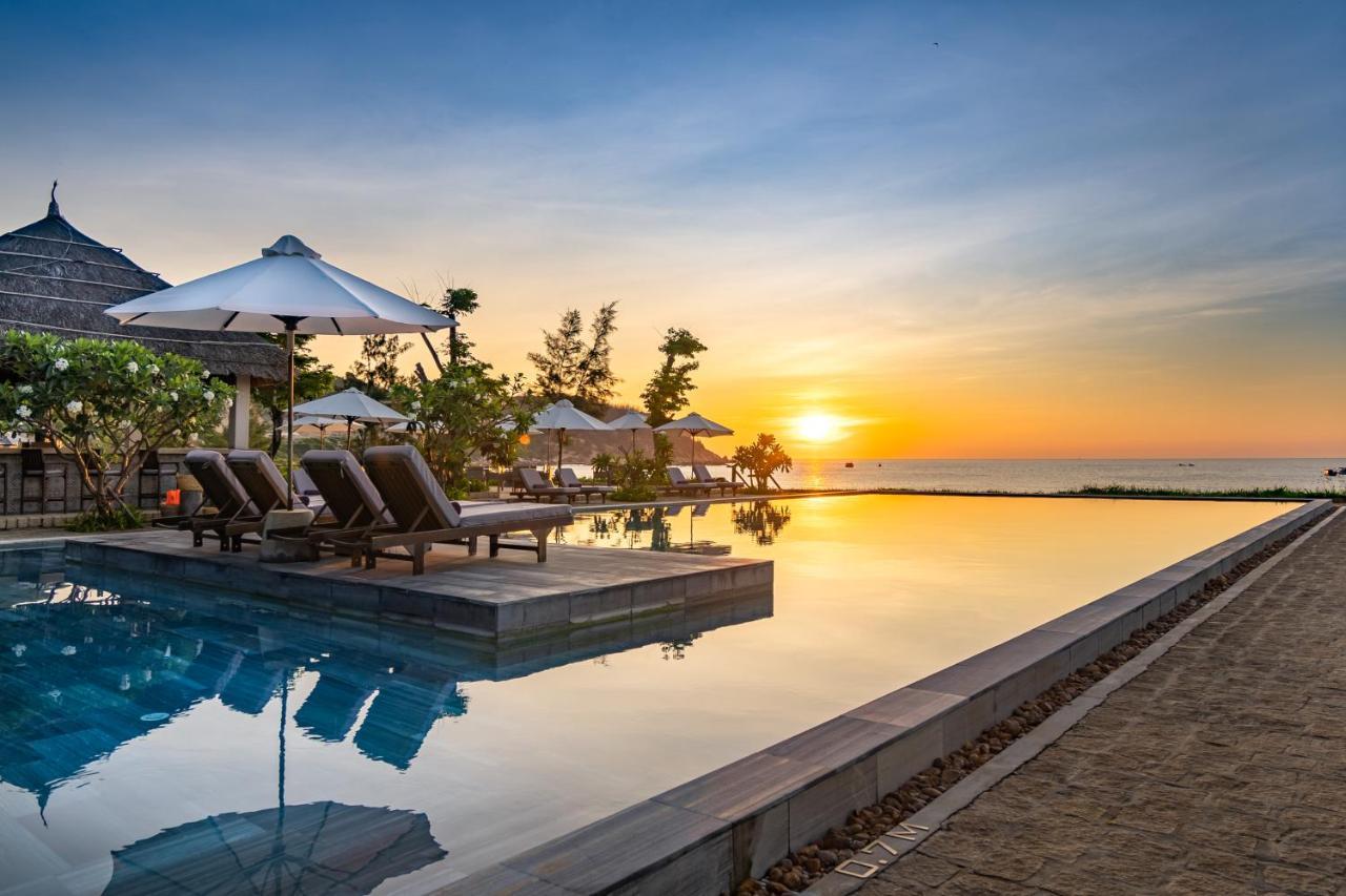 Crown Retreat Quy Nhon Resort Экстерьер фото