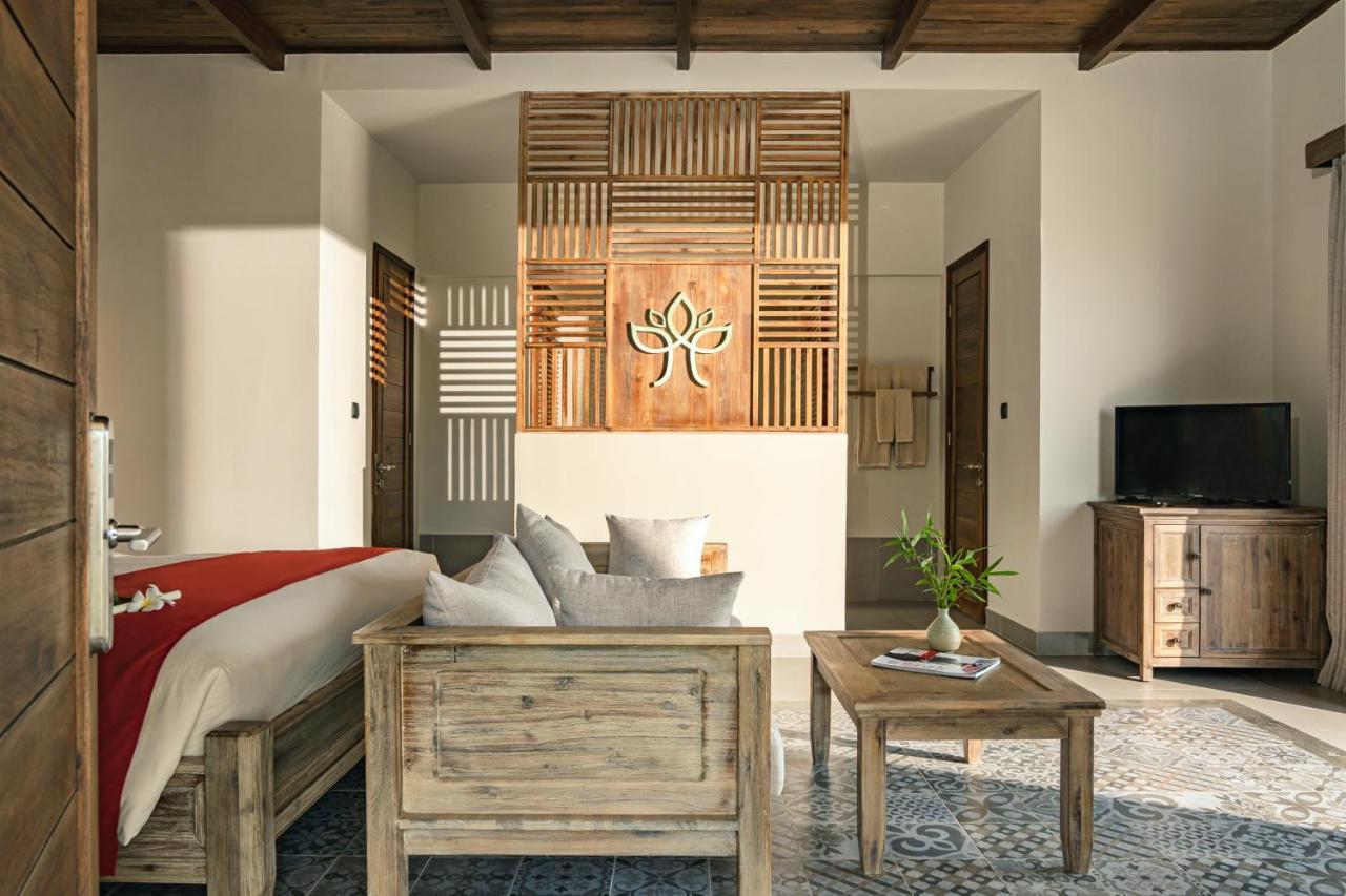 Crown Retreat Quy Nhon Resort Экстерьер фото