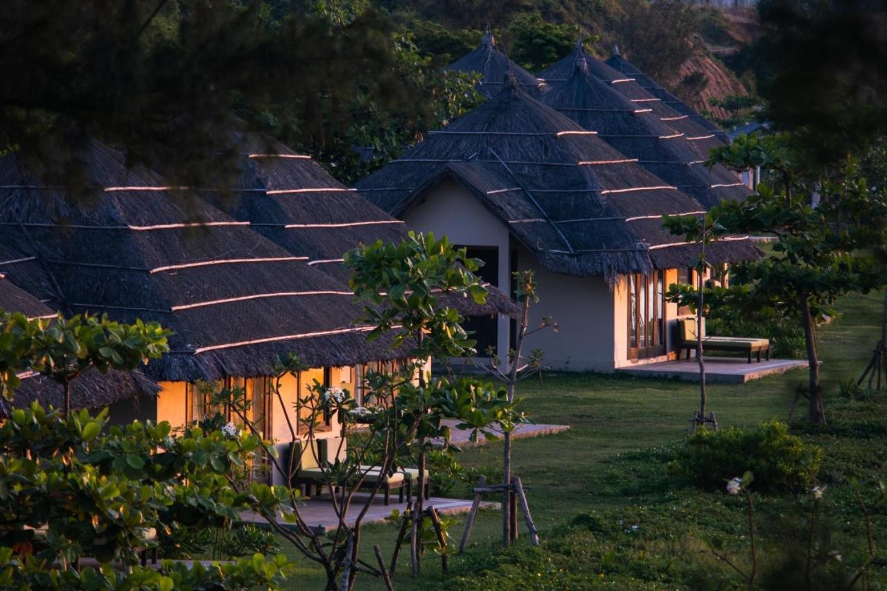 Crown Retreat Quy Nhon Resort Экстерьер фото